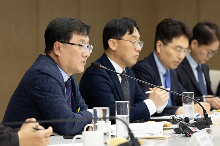 2030년 재생에너지 100GW 조기 보급, 1000만 명 소득 창출