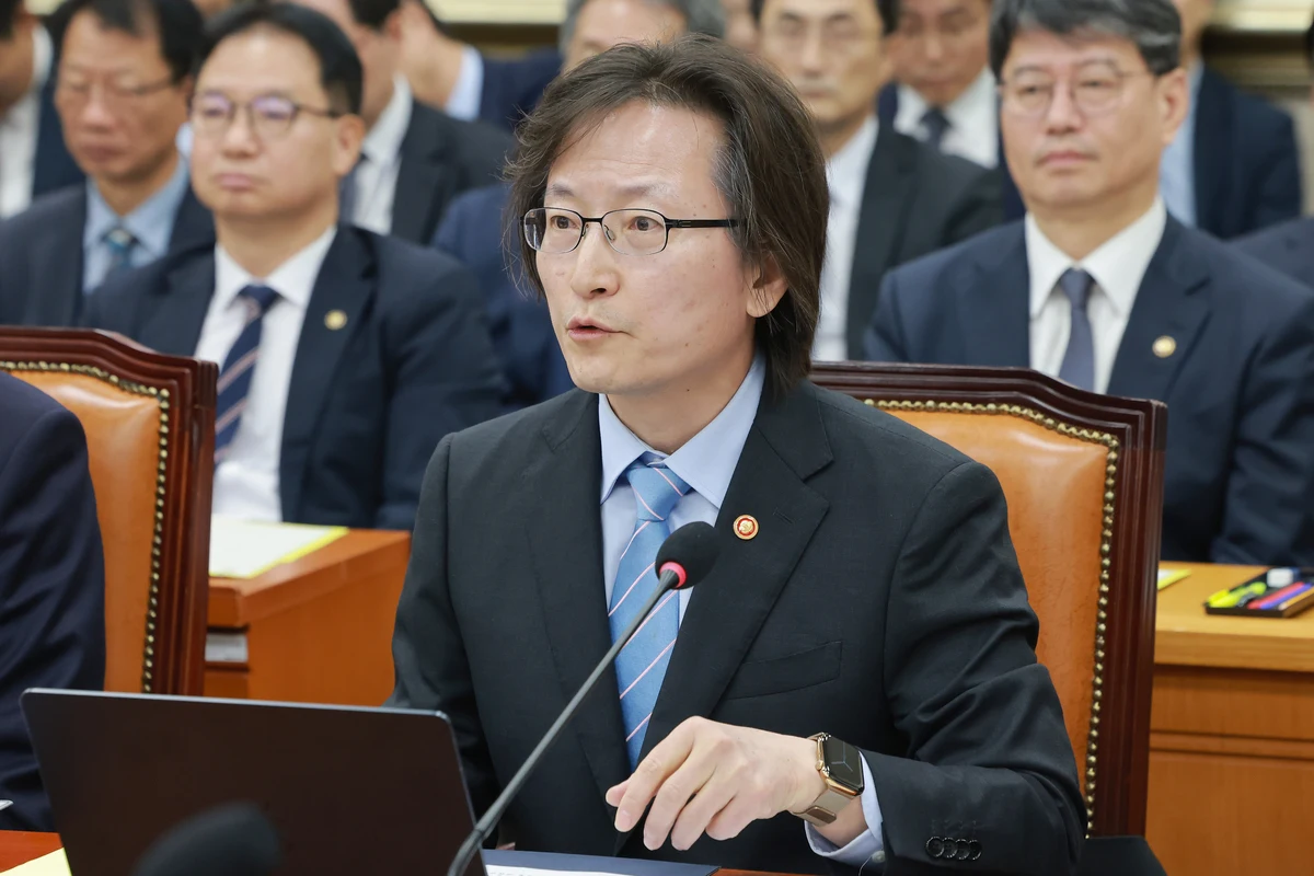 공정위, 조사 거부시 매출 1% 과징금…대규모유통업법 개정 추진