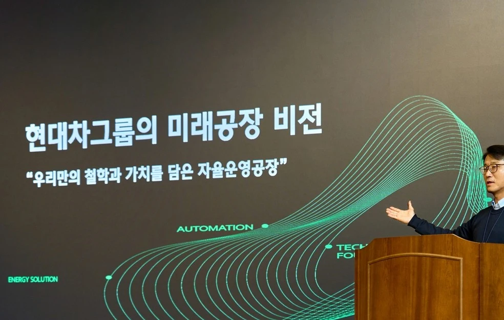 현대차·기아, 외관검사 자체 개발…물류로봇 제작비 30% 절감