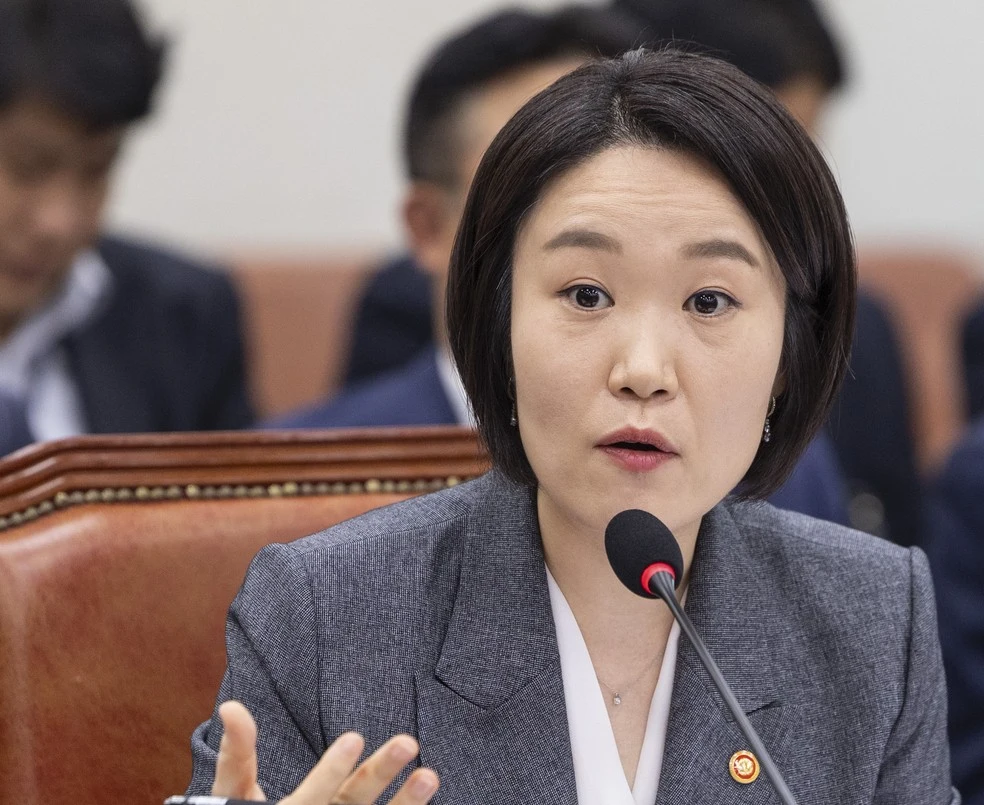 공공배달앱 예산 97% 쿠폰 편중…장관 "라이더 인센티브 검토"